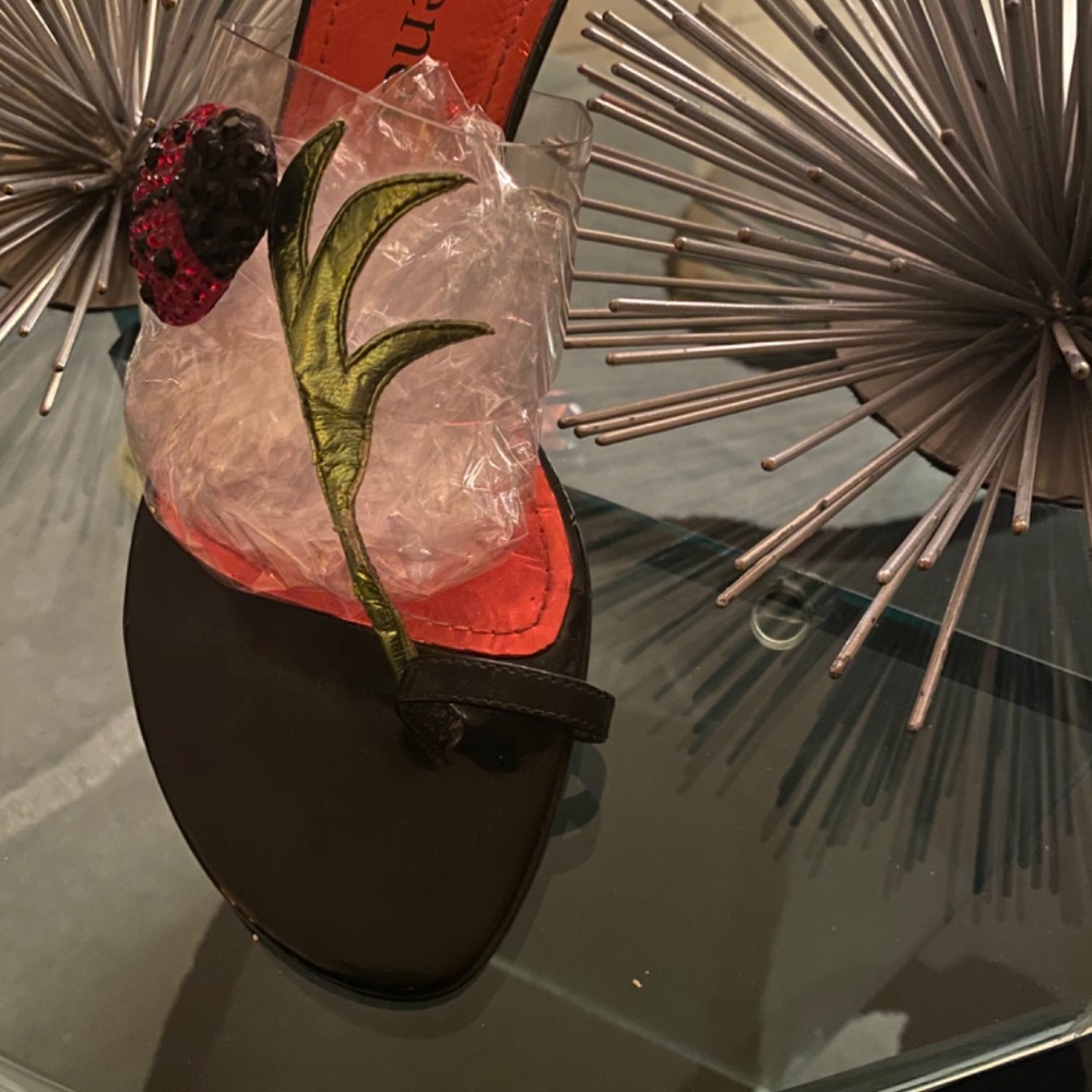 Sandals - Picture 2 of 3